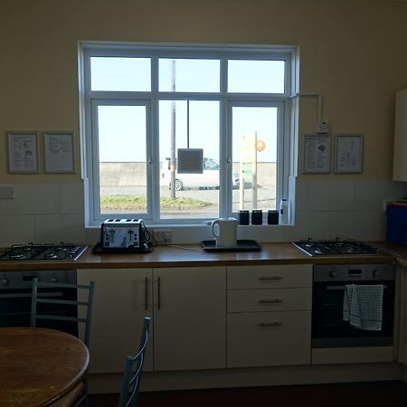 Yha Borth Hostel Buitenkant foto