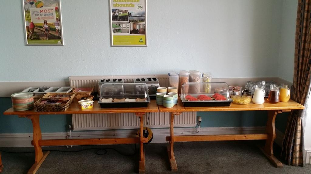 Yha Borth Hostel Buitenkant foto