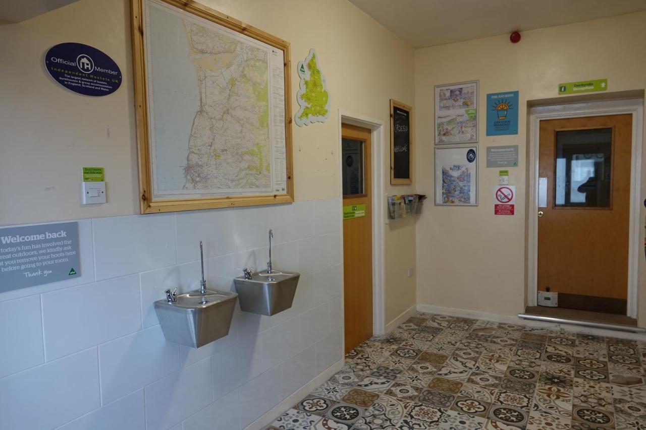 Yha Borth Hostel Buitenkant foto